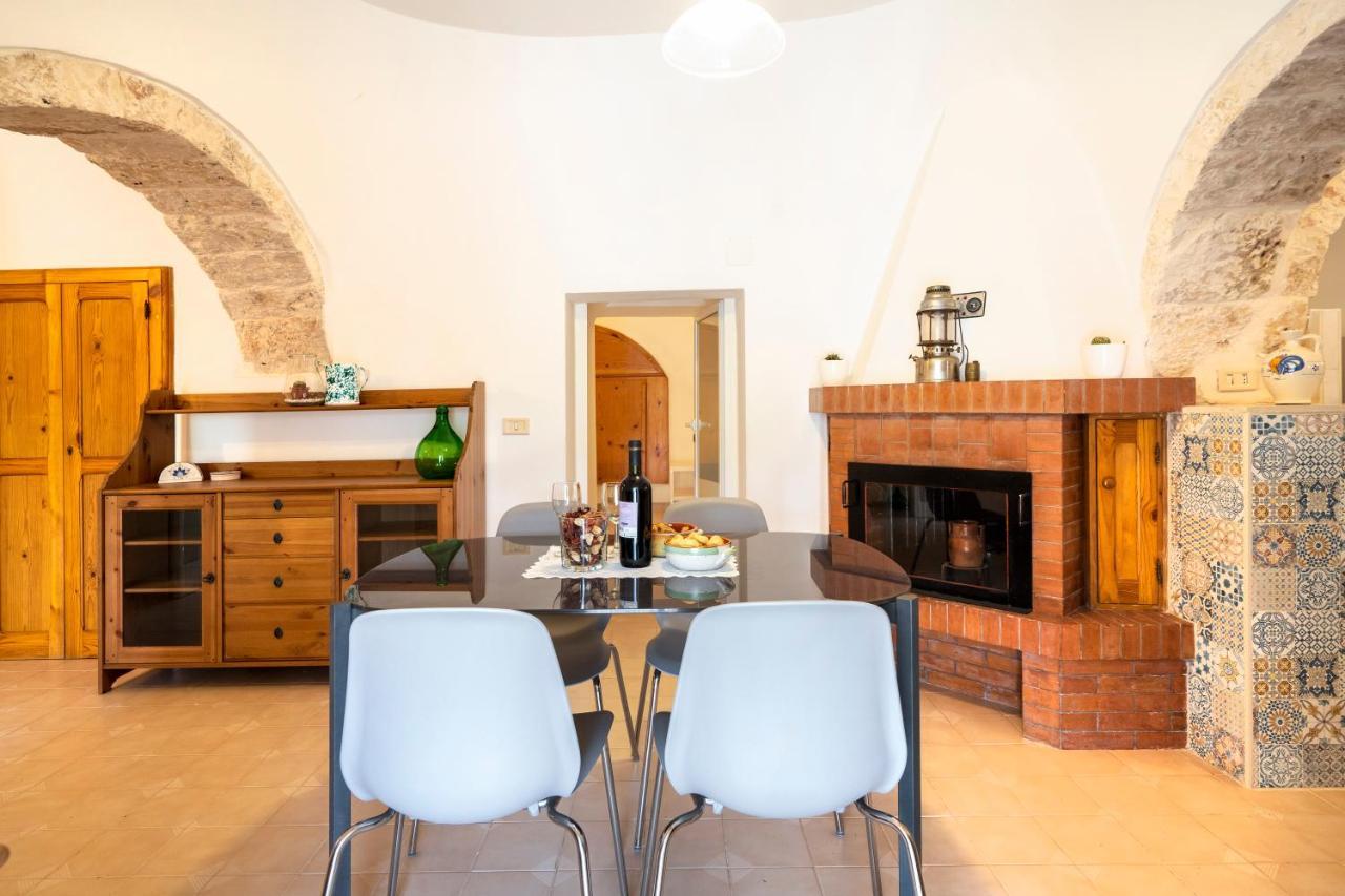 Trullo Grecla With Pool And Parking Villa Martina Franca Kültér fotó